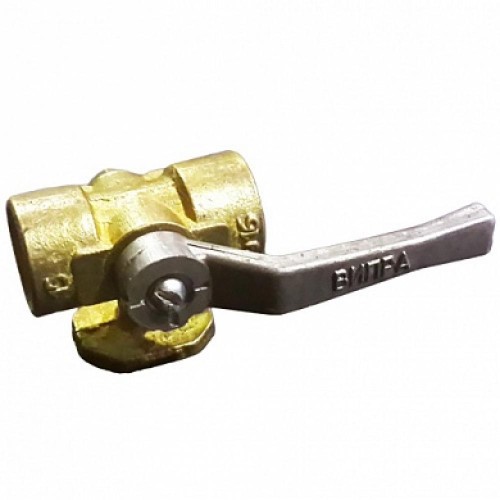 Кран латунный трехходовой стандартнопроходной для манометра с фланцем и ручкой ВР-НР Ру 16 Giacomini 15 мм 1/2" в Хабаровске