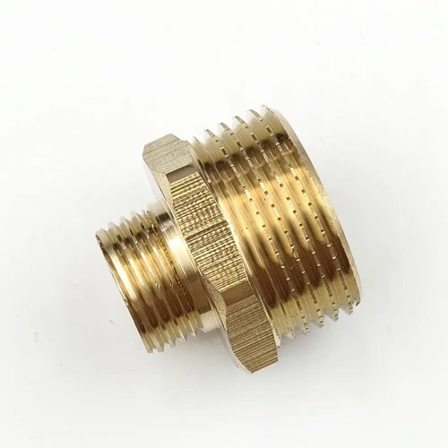 Ниппель латунный переходной НР LD 15 мм 1/2"